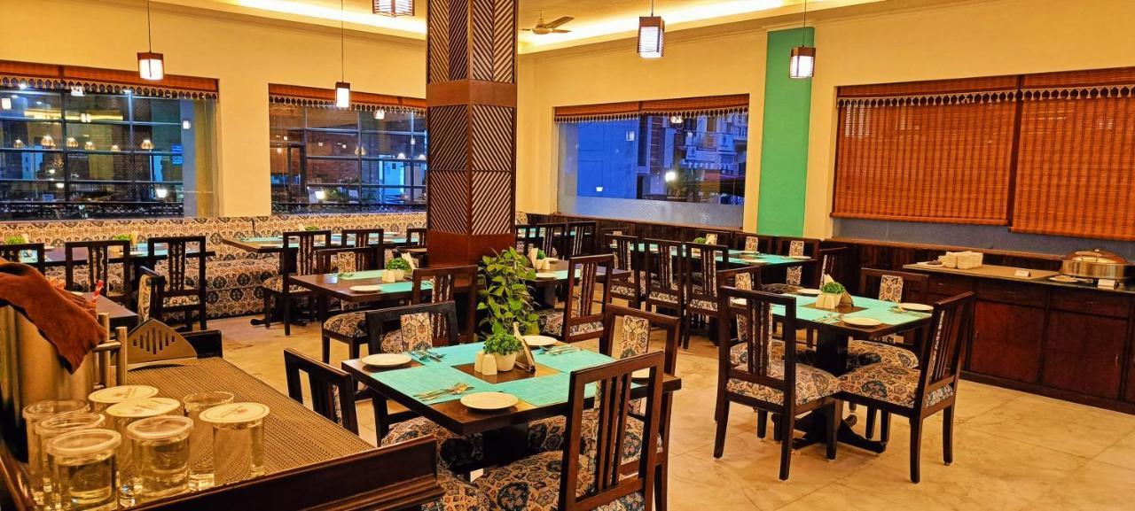 Hotel Dewa Retreat- A Himalayan Boutique Hotel Risikés Kültér fotó