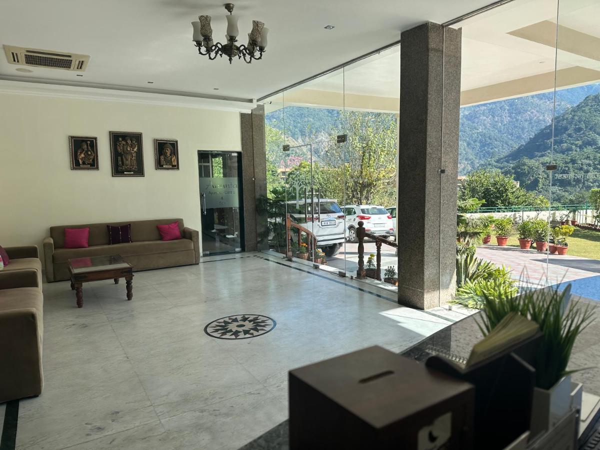 Hotel Dewa Retreat- A Himalayan Boutique Hotel Risikés Kültér fotó