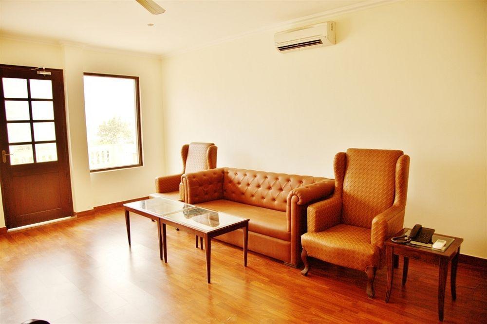 Hotel Dewa Retreat- A Himalayan Boutique Hotel Risikés Kültér fotó